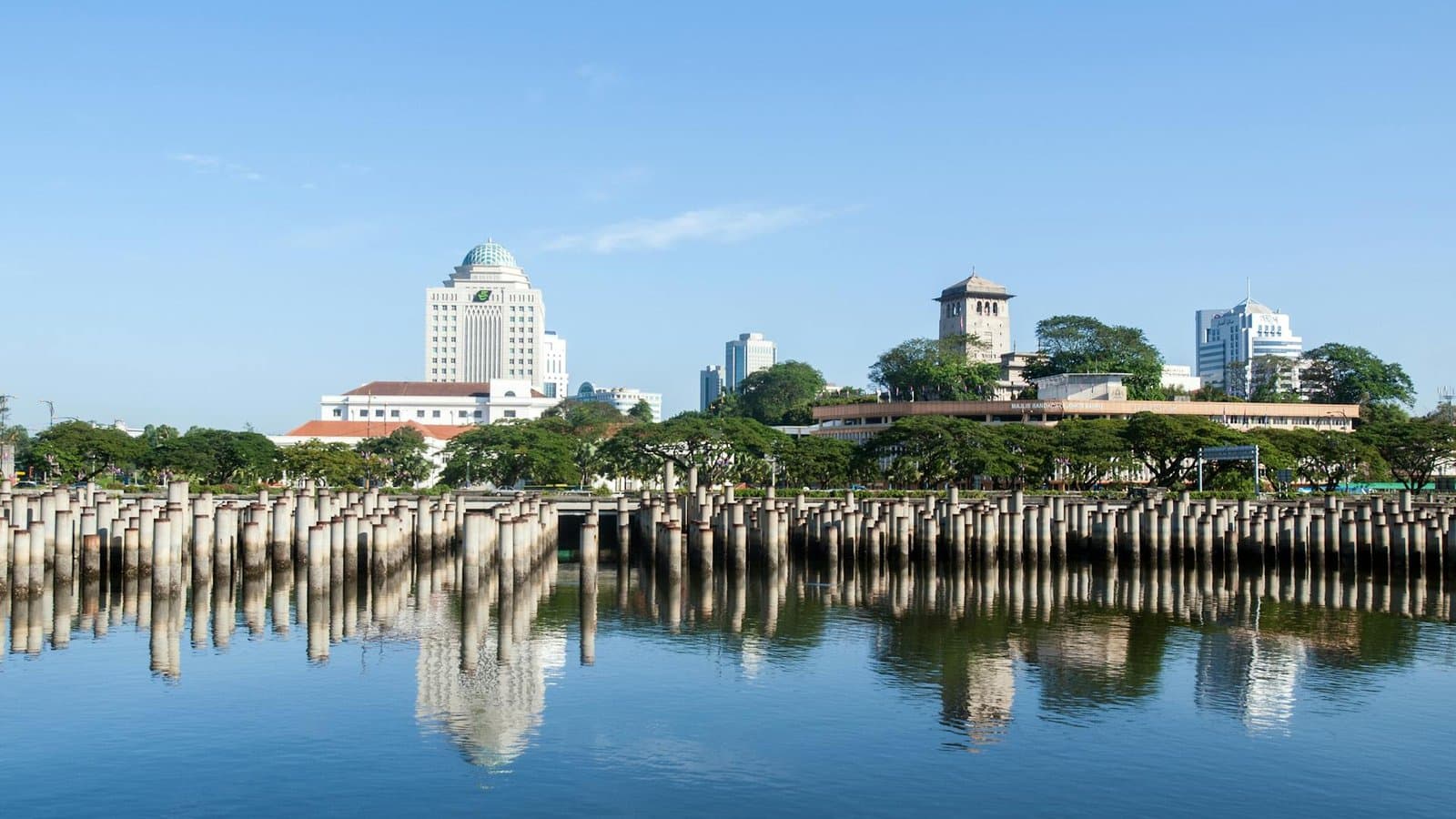 8 Best Day Trips from Singapore 2026 — Johor Bahru, Desaru, Bintan, Batam, Pulau Ubin & More