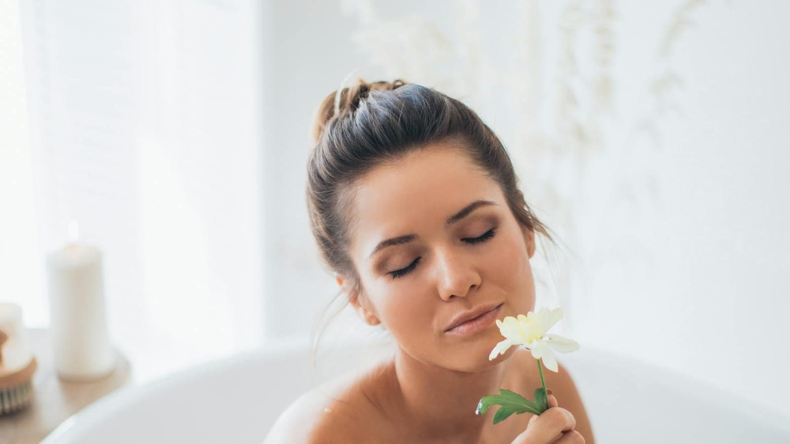 8 Best Spas in Singapore 2026 — Hotel Luxury, TCM, Onsen & Affordable Wellness Picks