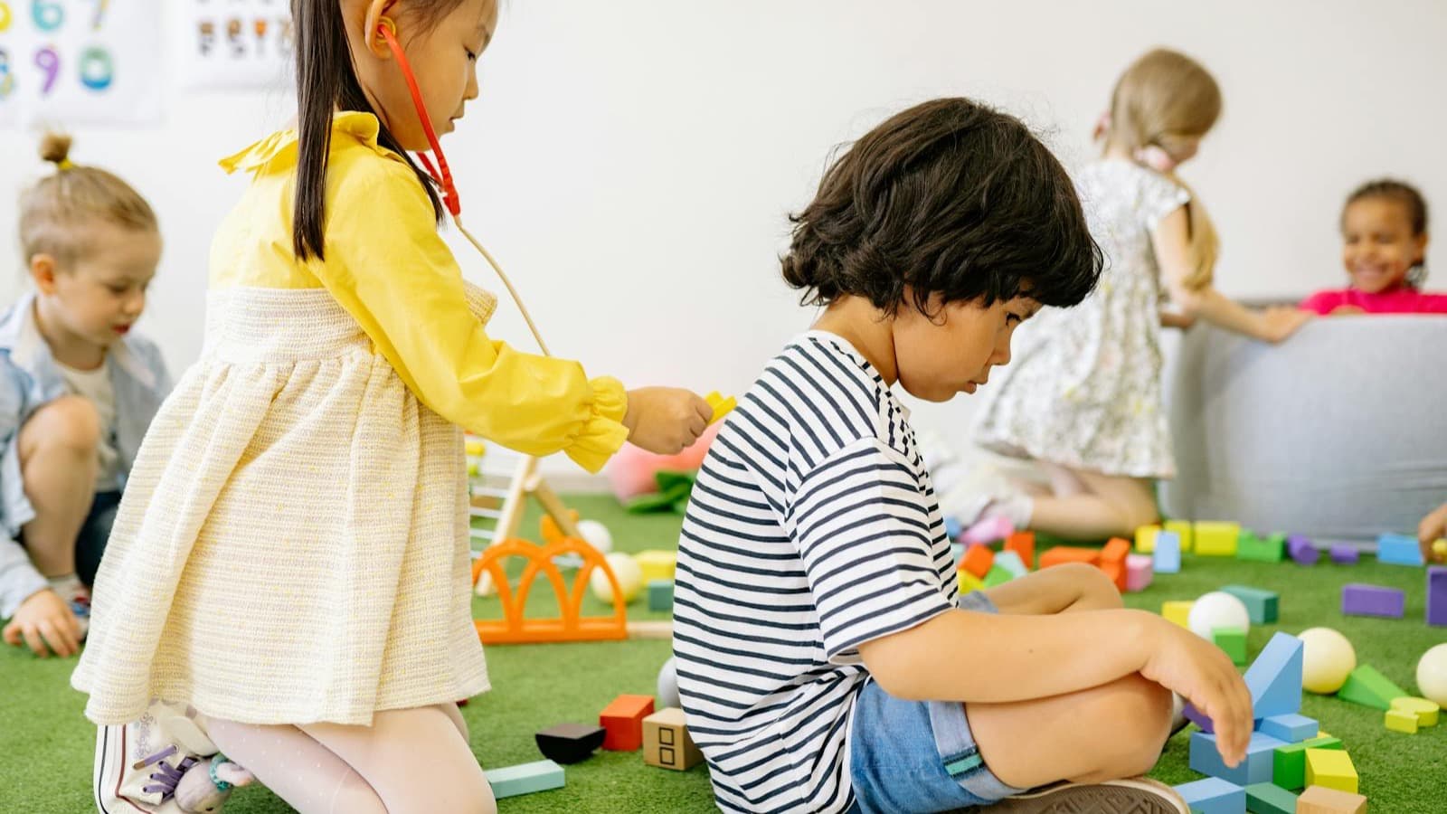 8 Best Tuition & Enrichment Centres in Singapore 2026 — How to Choose (Types, Costs & What to Check)