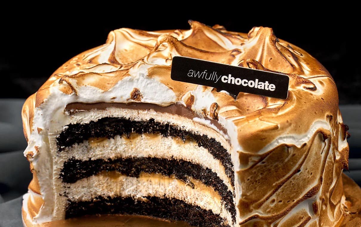 6 Best Birthday Cake Shops & Delivery in Singapore (2026) — Awfully Chocolate, Emicakes, PrimaDeli, Cat & the Fiddle, Cedele & Sweetest Moments