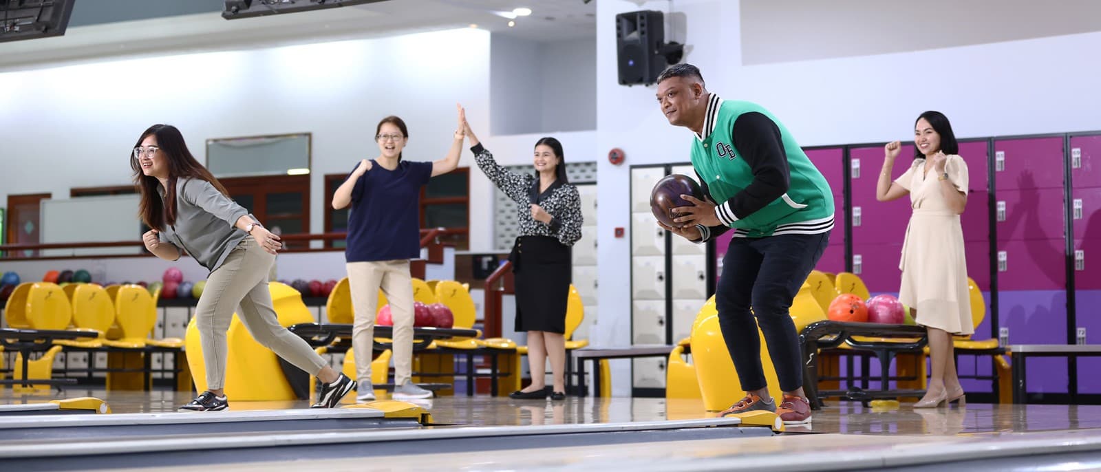 7 Best Bowling Alleys in Singapore 2026: Every Rate Compared, From $3.00 a Game to $20.38