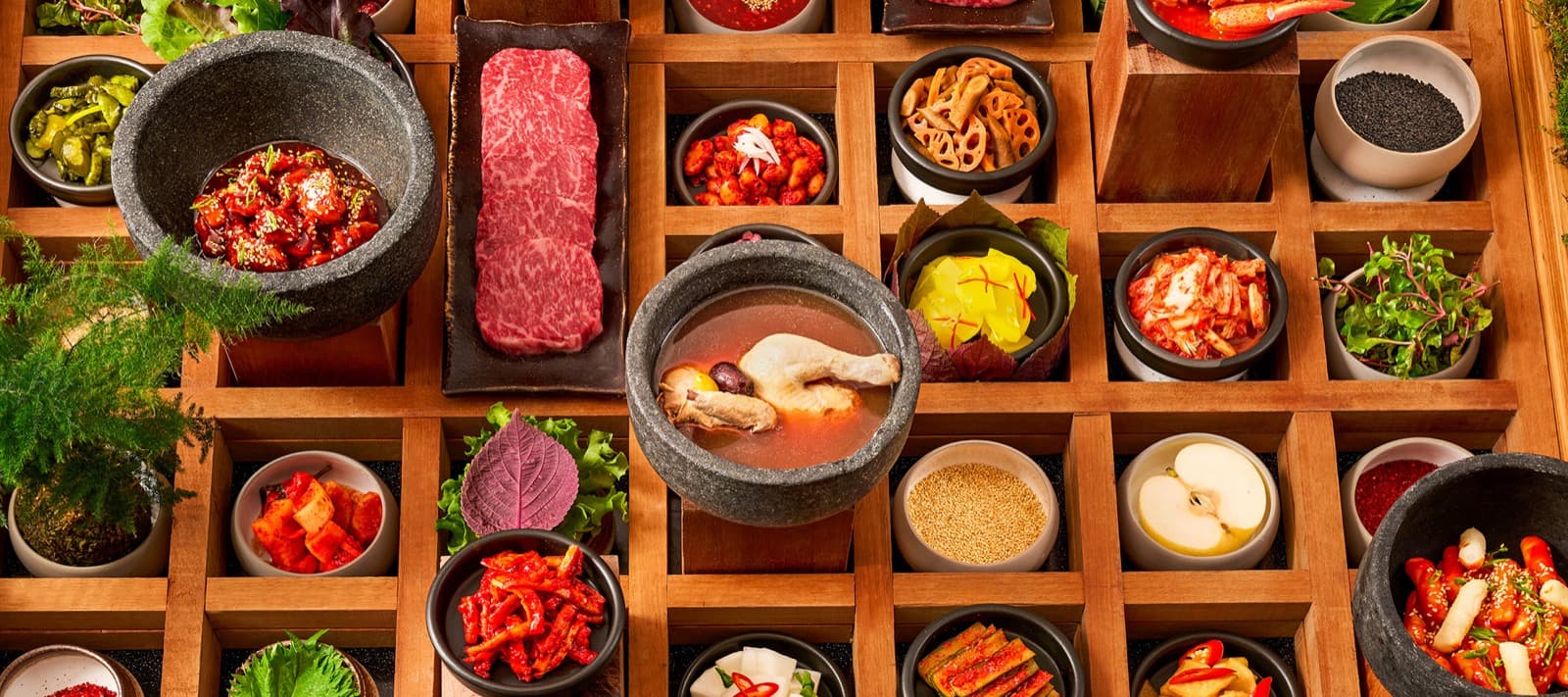 Swissôtel CLOVE 韩国自助餐: 9 家银行卡享 5 折, 平日午餐 $40++, 至 2026 年 11 月 15 日