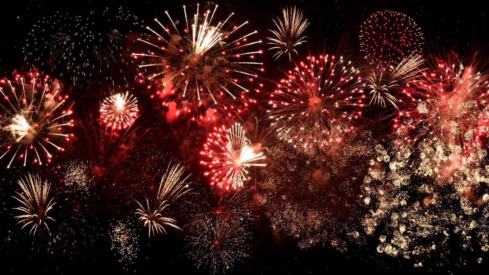 National Day 2026 Singapore Guide — NDP at the National Stadium (9 Aug), Fireworks, Long Weekend & the Best Deals
