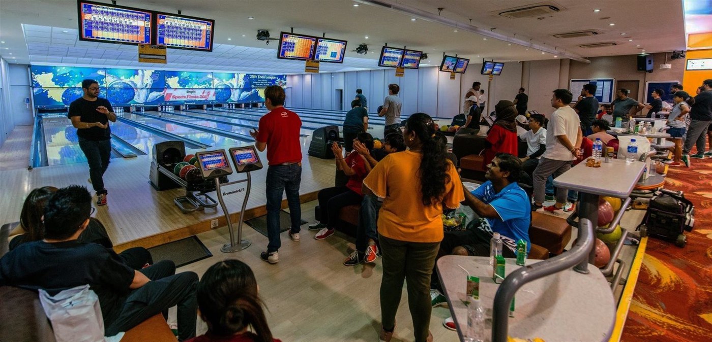 Planet Bowl @ CSC Tessensohn: $20 an Hour for the Whole Lane, and No Per-Game Rate at All