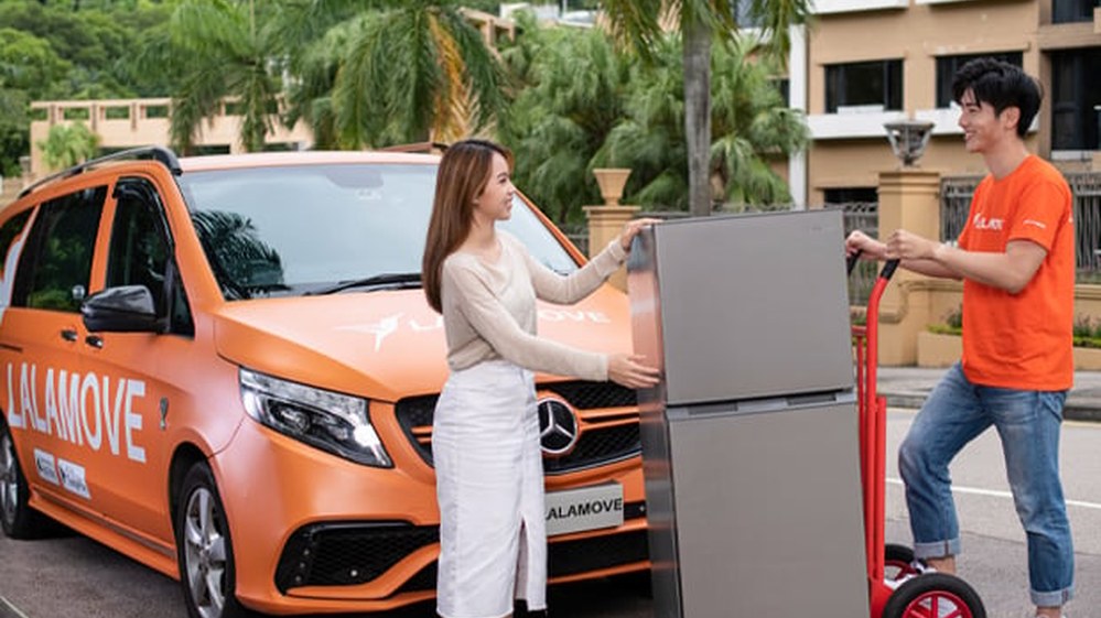 Lalamove: the widest fleet in Singapore, but it no longer publishes a base fare for any vehicle