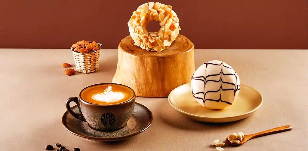 J.CO Donuts & Coffee — 印尼高级连锁,半打超值