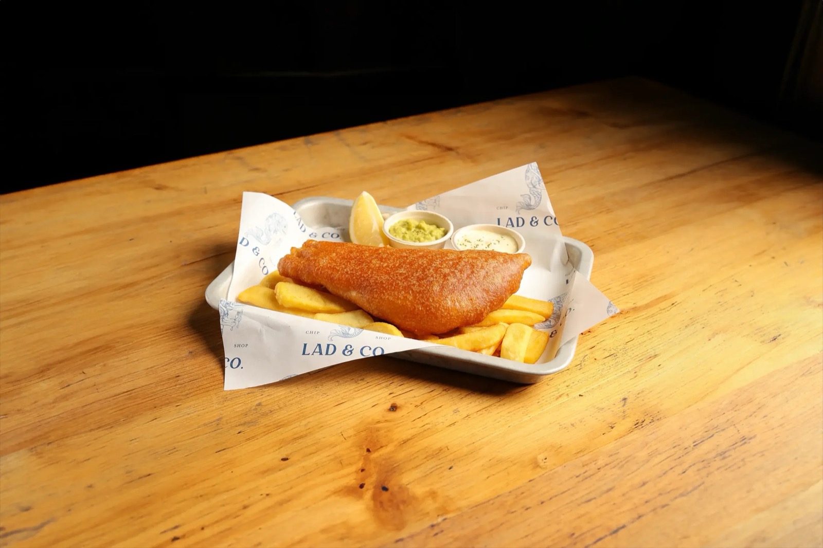 Lad & Co: 最地道的英式炸鱼店, MSC 认证黑线鳕 $19.90 起
