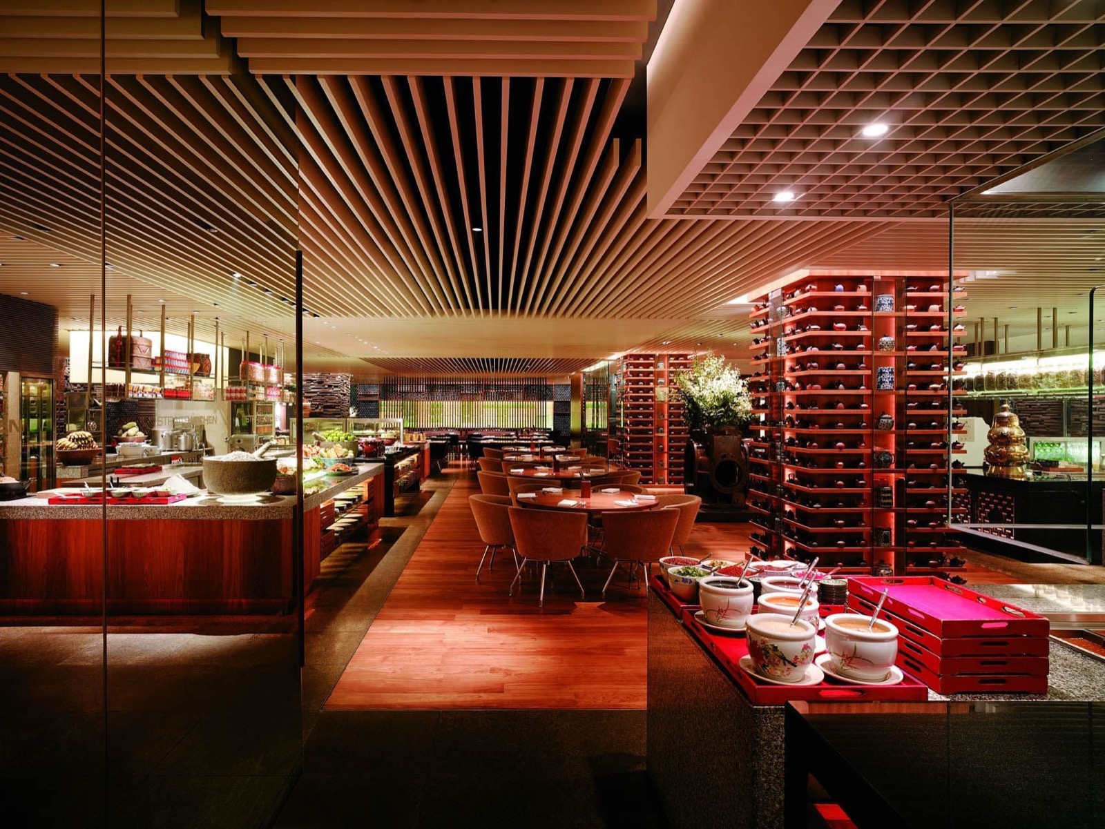 StraitsKitchen(Grand Hyatt)— 招牌 MUIS 认证清真「熟食中心」自助餐,Citi 卡 15% 折扣