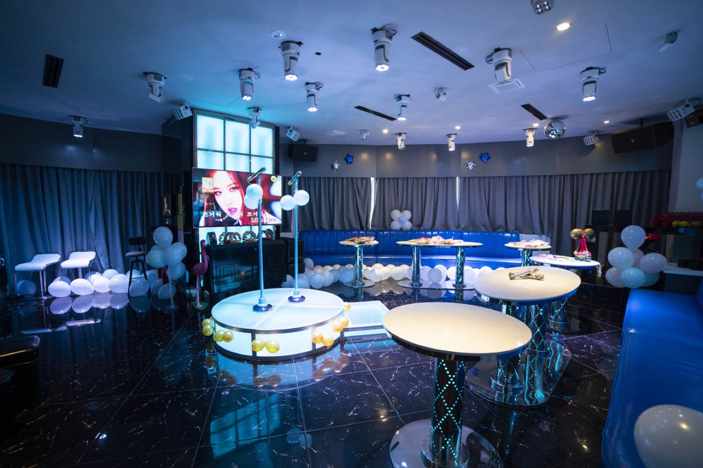 Cash Studio Family Karaoke Box — 2-Hour Packages From About $8.80++ a Head, Rooms for 4 to 25
