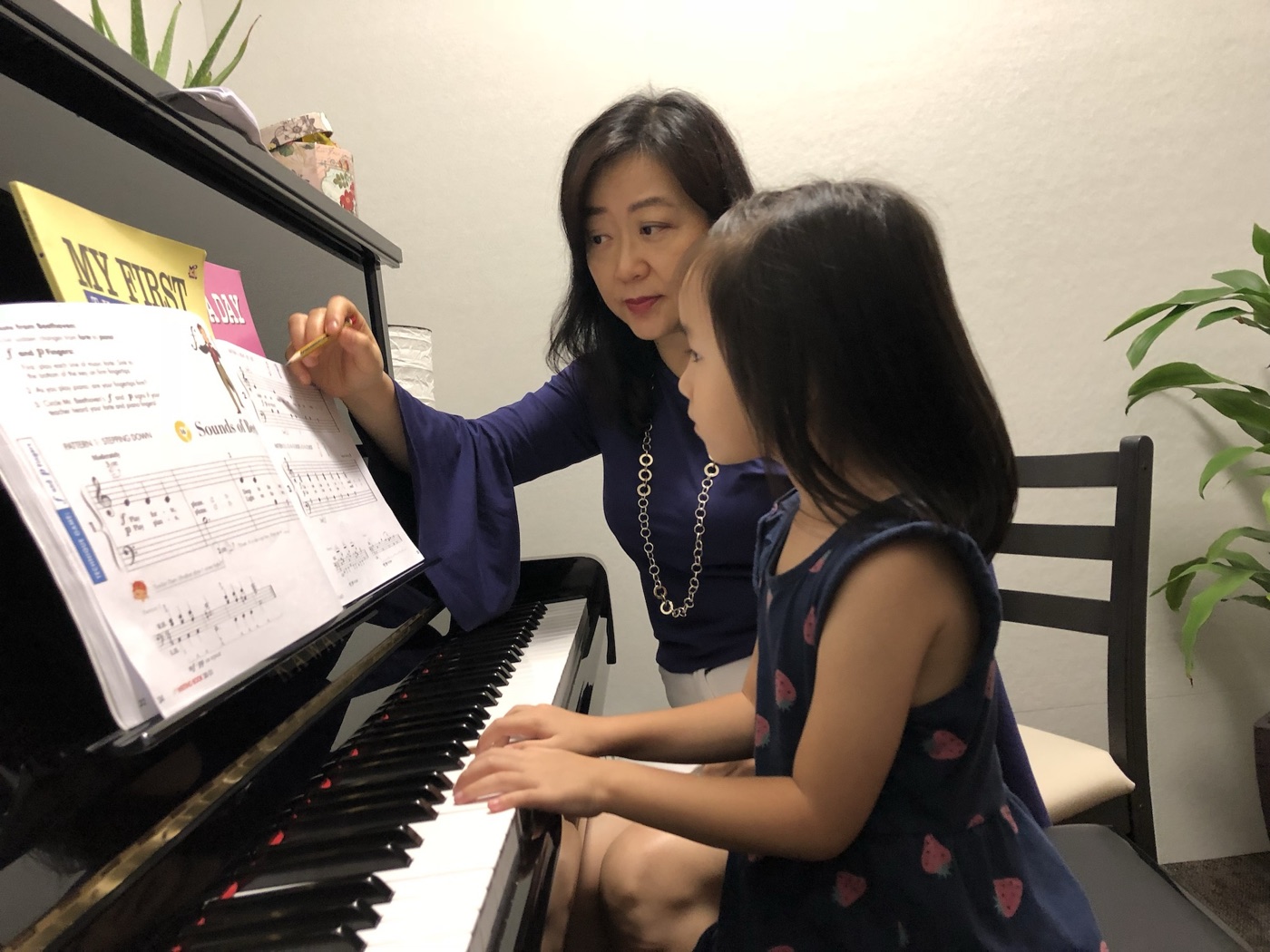 Harmony & Pitch — 武吉知马精品学校,主攻 ABRSM、Trinity 与文凭,每推荐一人享 25% 折扣
