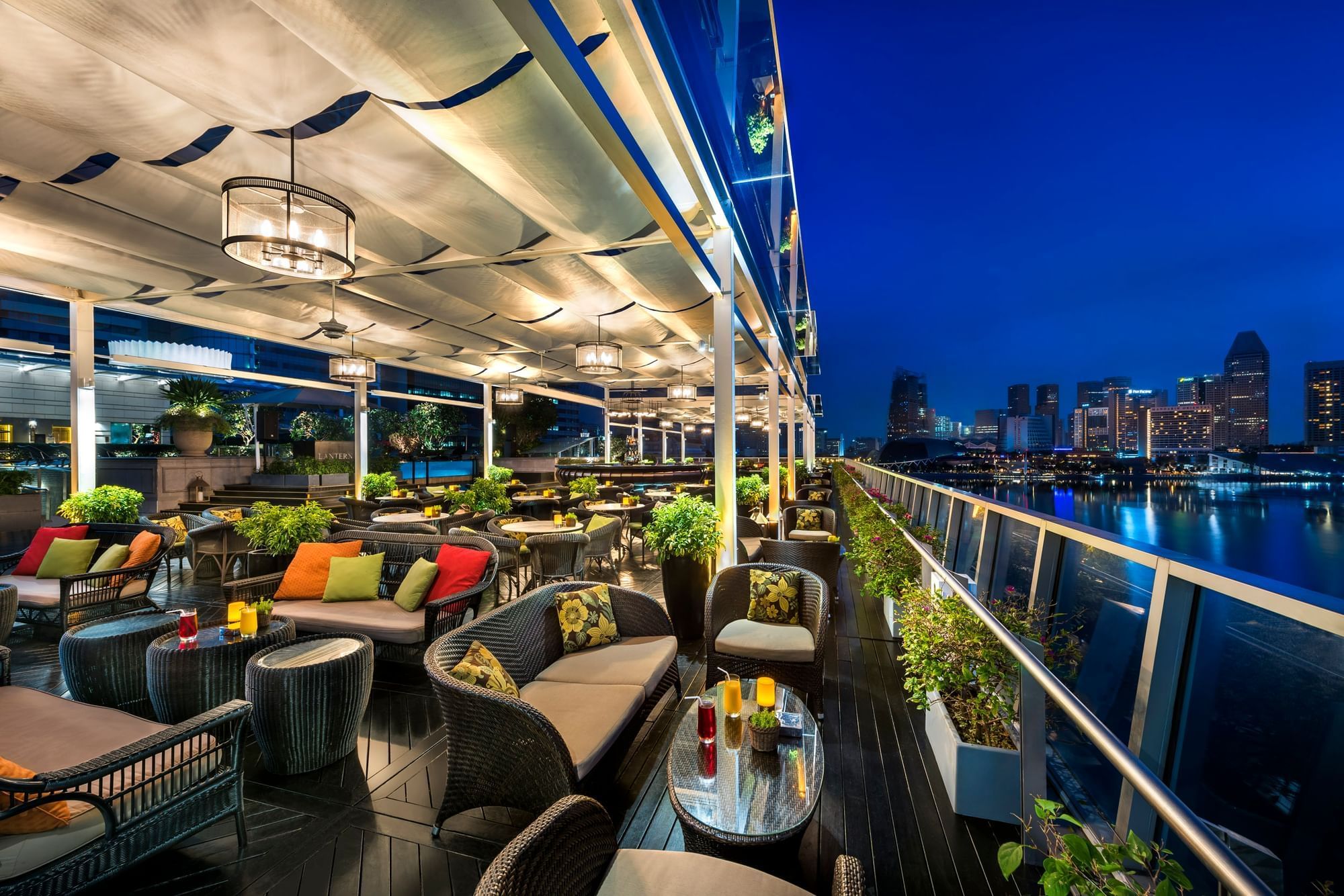 Lantern (The Fullerton Bay Hotel) — Best Happy Hour: Selected Drinks From S$10++ From 3pm