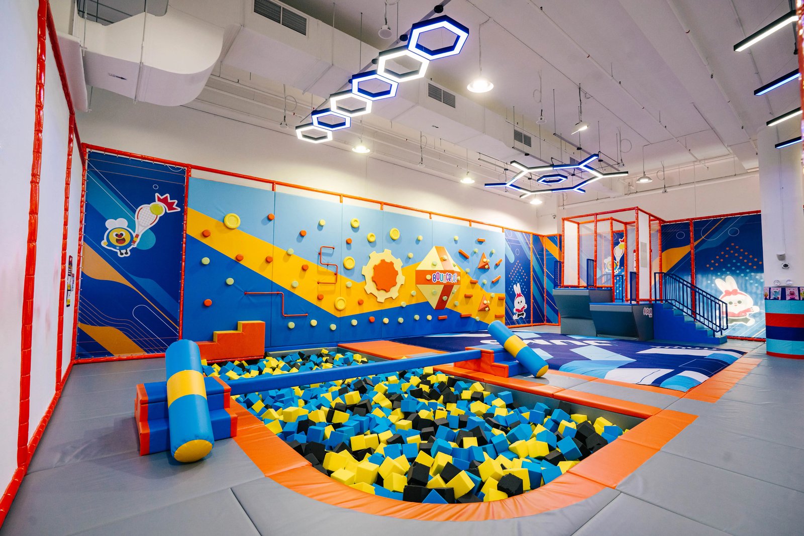 Bouncetopia by Kiztopia (SAFRA 蔡厝港与登加): 最适合 8 岁以下, $19.80 起