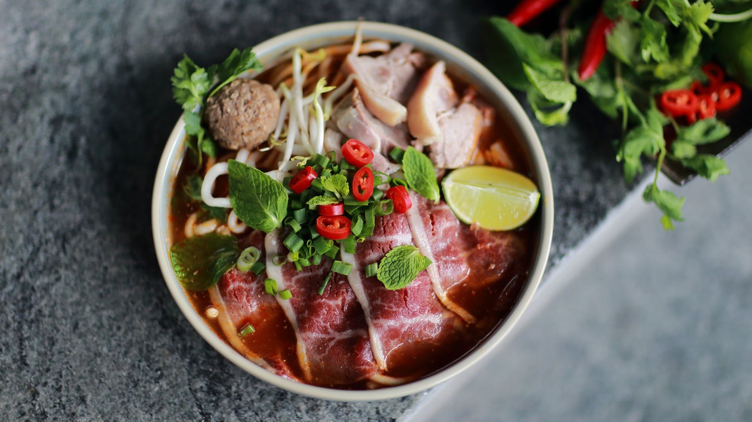 Quê: The Cecil Street Lunch, and the Address Half the Guides Still Get Wrong