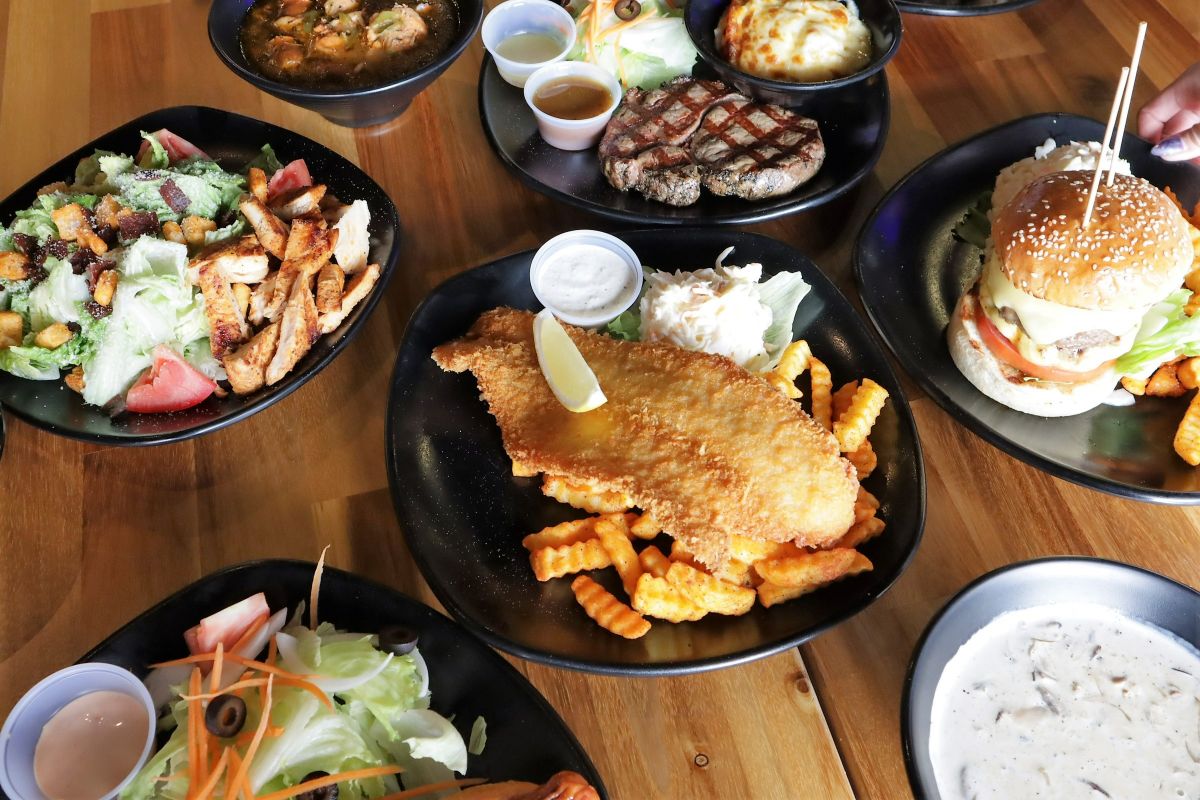 Botak Jones — Big-Portion American Western at Hawker Prices
