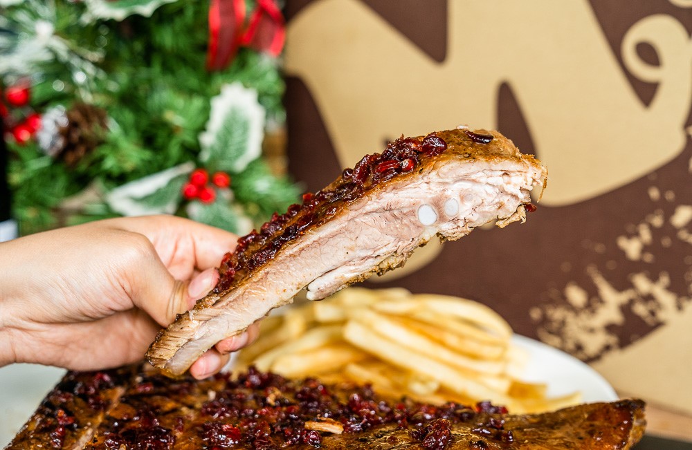 Morganfield's — 'Home of Sticky Bones' Ribs, With a $49 Weekend Buffet