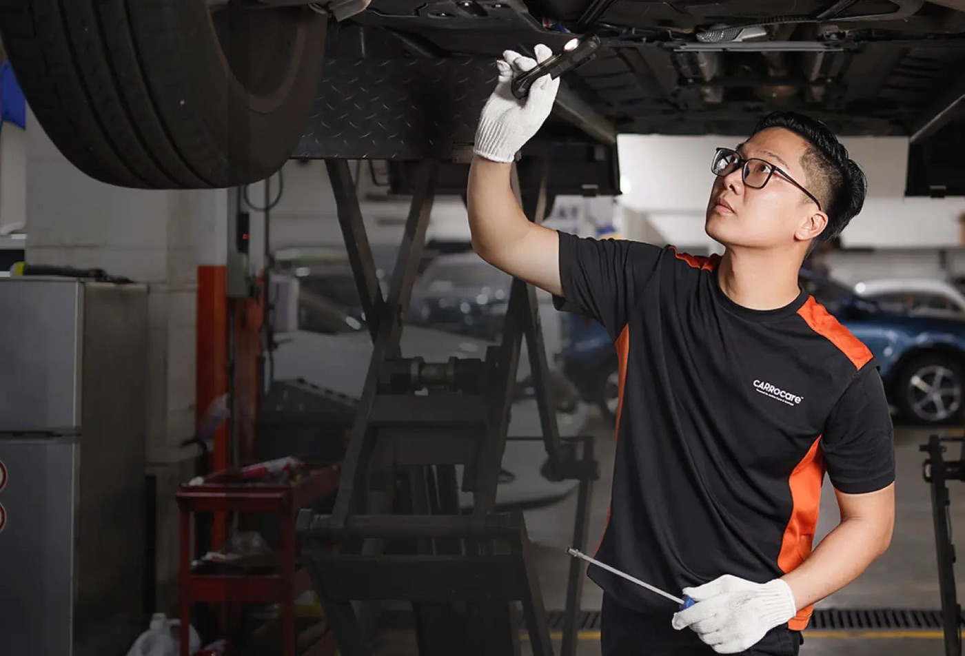 Carro Care: the only workshop here that publishes its Continental prices outright instead of a surcharge, and the gap turns out to be $10 at the basic service and $400 at the 40,000km one