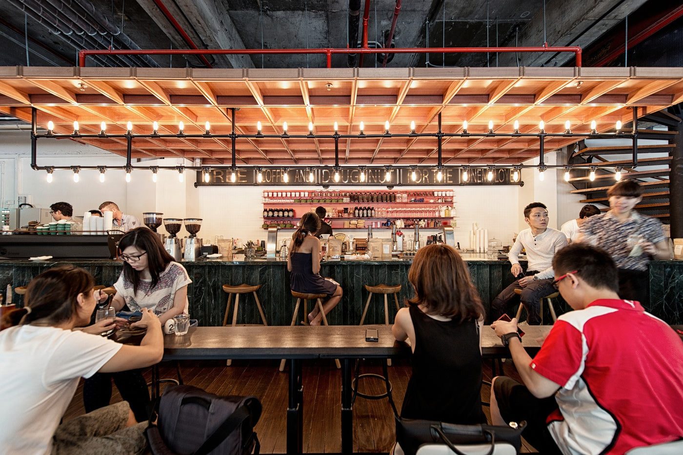 Common Man Coffee Roasters:马丁路