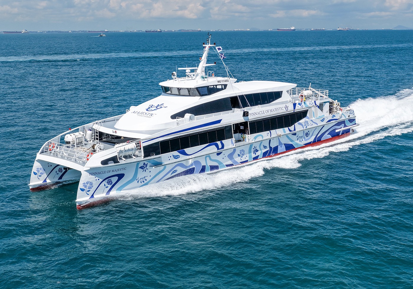 Majestic Fast Ferry: 同样 S$76, 港湾出发班次最多