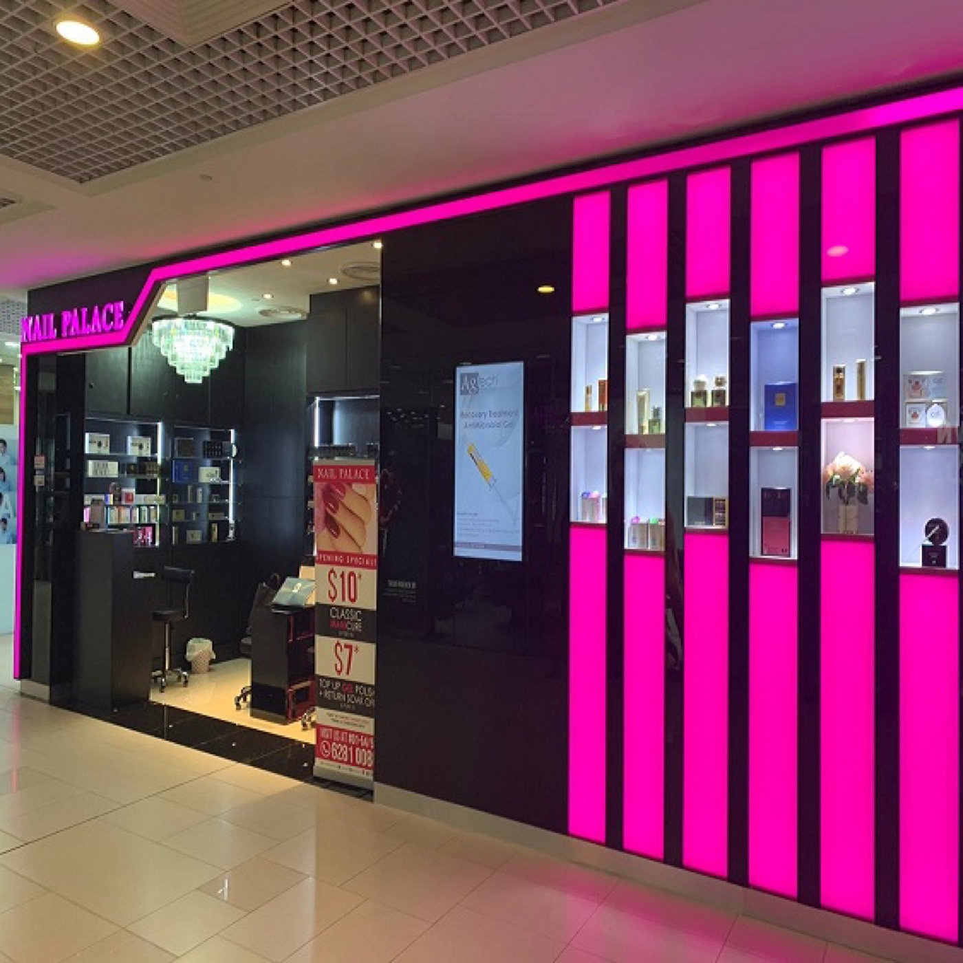 Nail Palace —— 规模最大的连锁:23 家分店,多设于地铁站与邻里商场