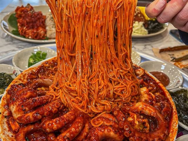 Obongzip (The Star Vista): Korean BBQ With a Cult Following