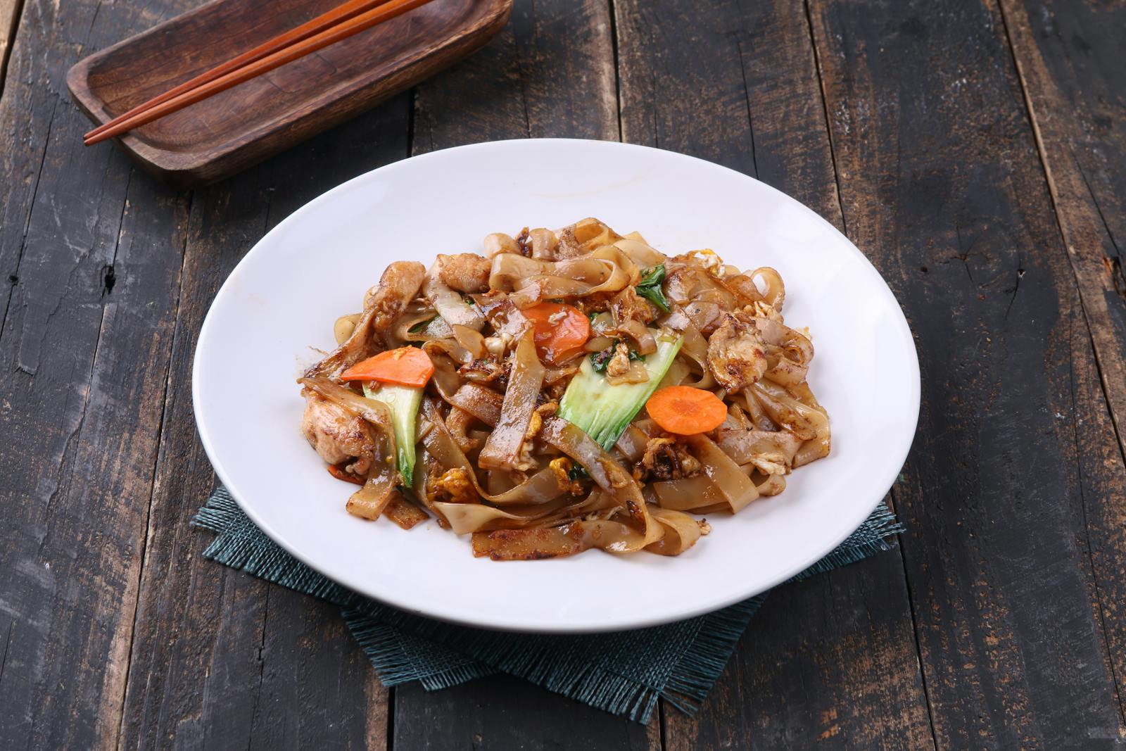 Outram Park Fried Kway Teow Mee — Hong Lim Food Centre