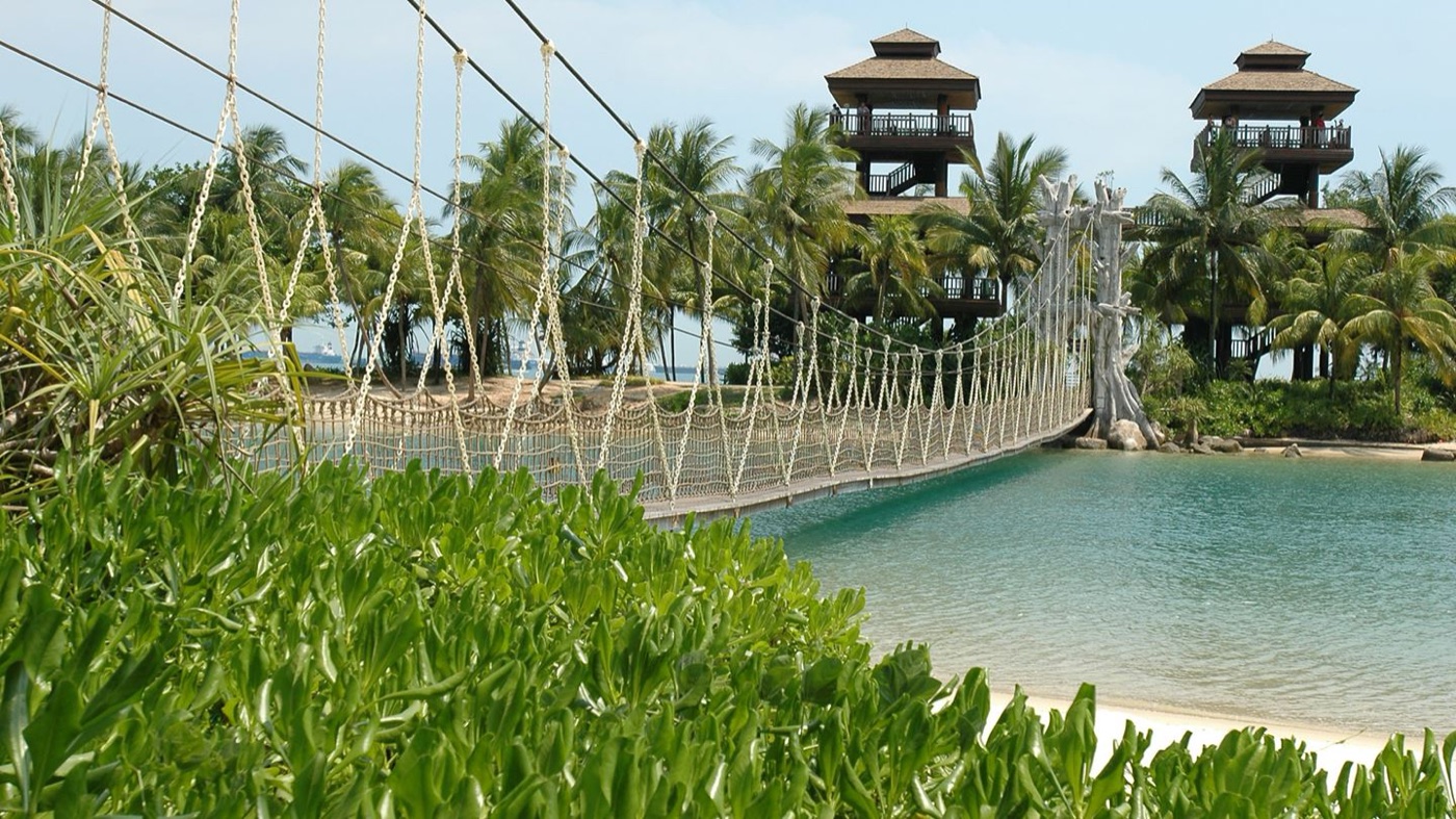 The 3 Beaches: Siloso, Palawan, Tanjong (FREE)
