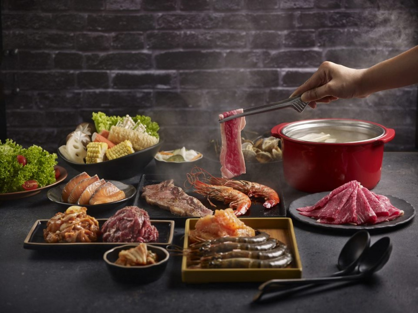 新粤园(Seoul Garden):AYCE 韩式烧烤+ 蒸锅,S$24.90++ 至 S$47.90++
