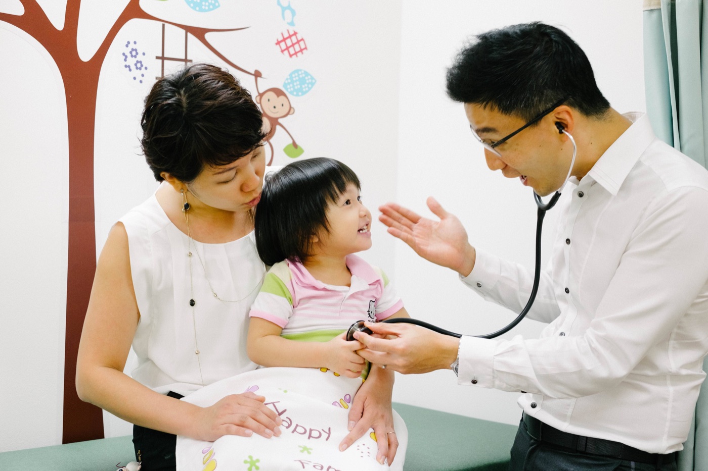 Thomson Paediatric Centre:Thomson Medical 连锁(本榜唯一周日门诊,另设 24 小时紧急护理)