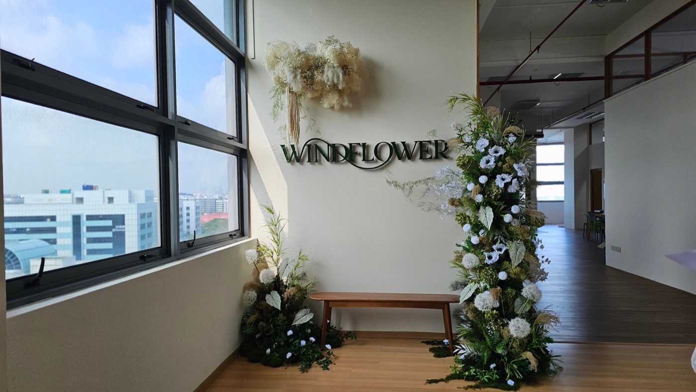 Windflower Florist:周日仍可同日送达、Blooms Rewards 积分,逾时整笔订单免费